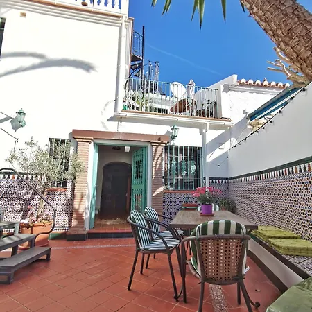 Carabeo Apartment *